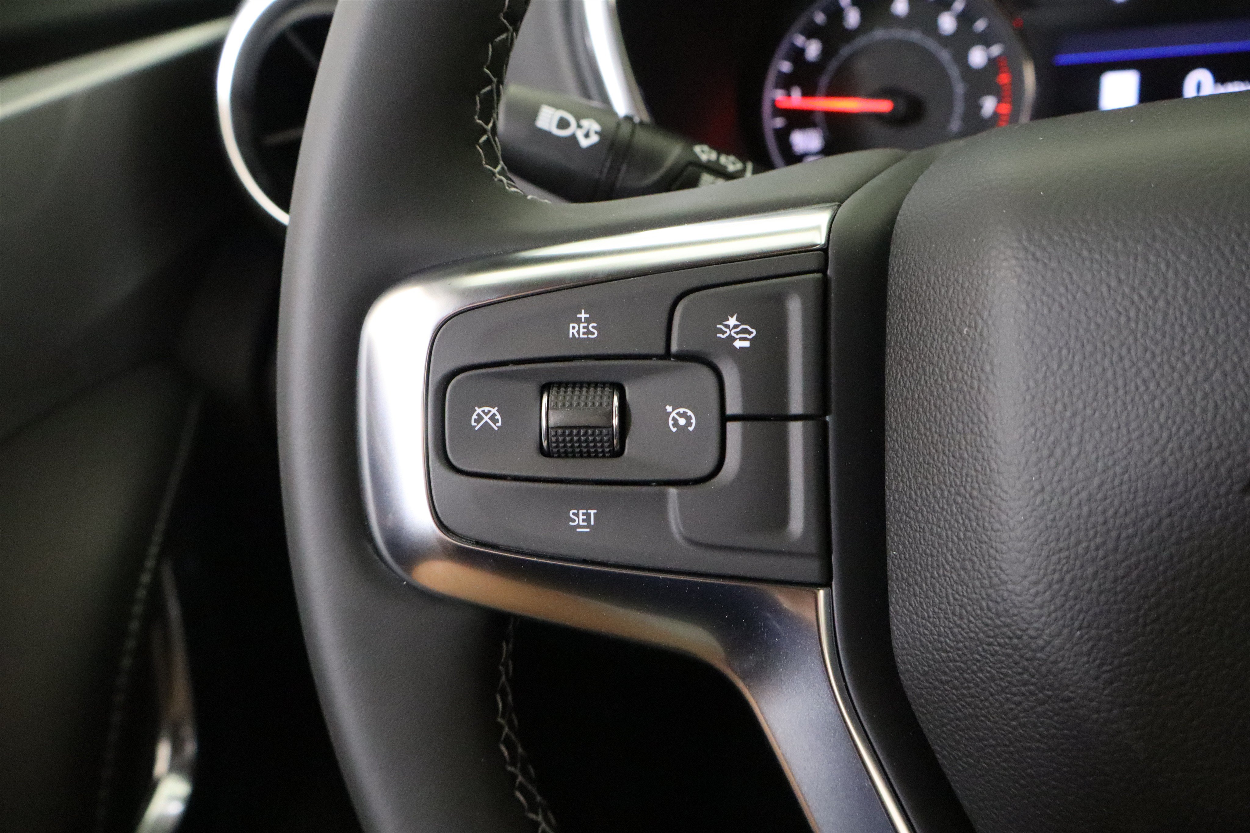 New 2026 Chevrolet Blazer LT w/ Sound & Technology Package FWD image 31