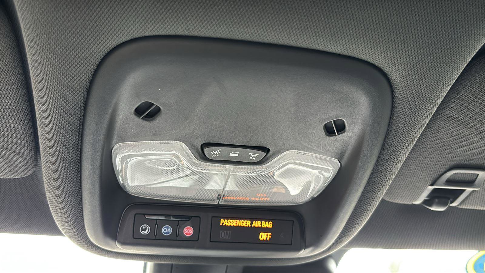 Used 2021 Chevrolet TrailBlazer ACTIV w/ Technology Package image 33