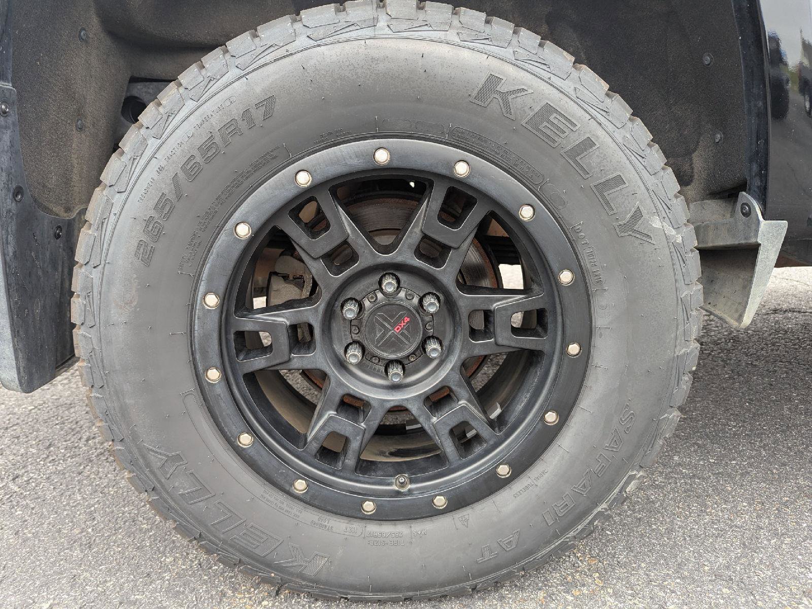 Used 2017 Chevrolet Colorado Z71 image 12