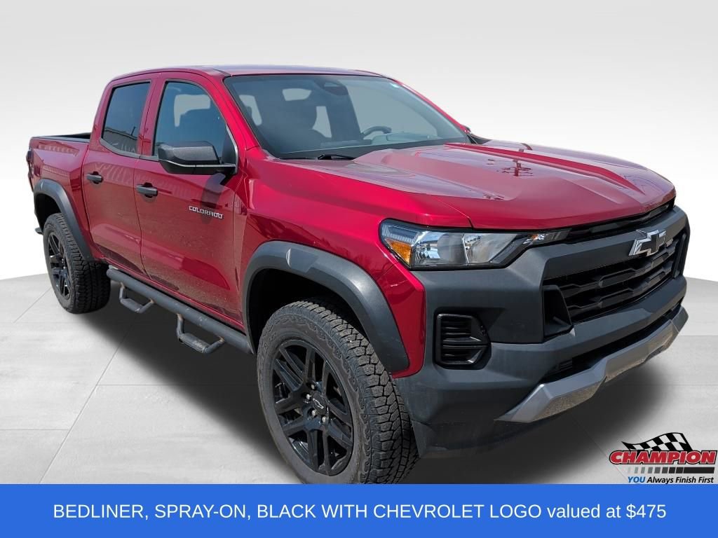 Used 2024 Chevrolet Colorado Trail Boss w/ Advanced Trailering Package image 8