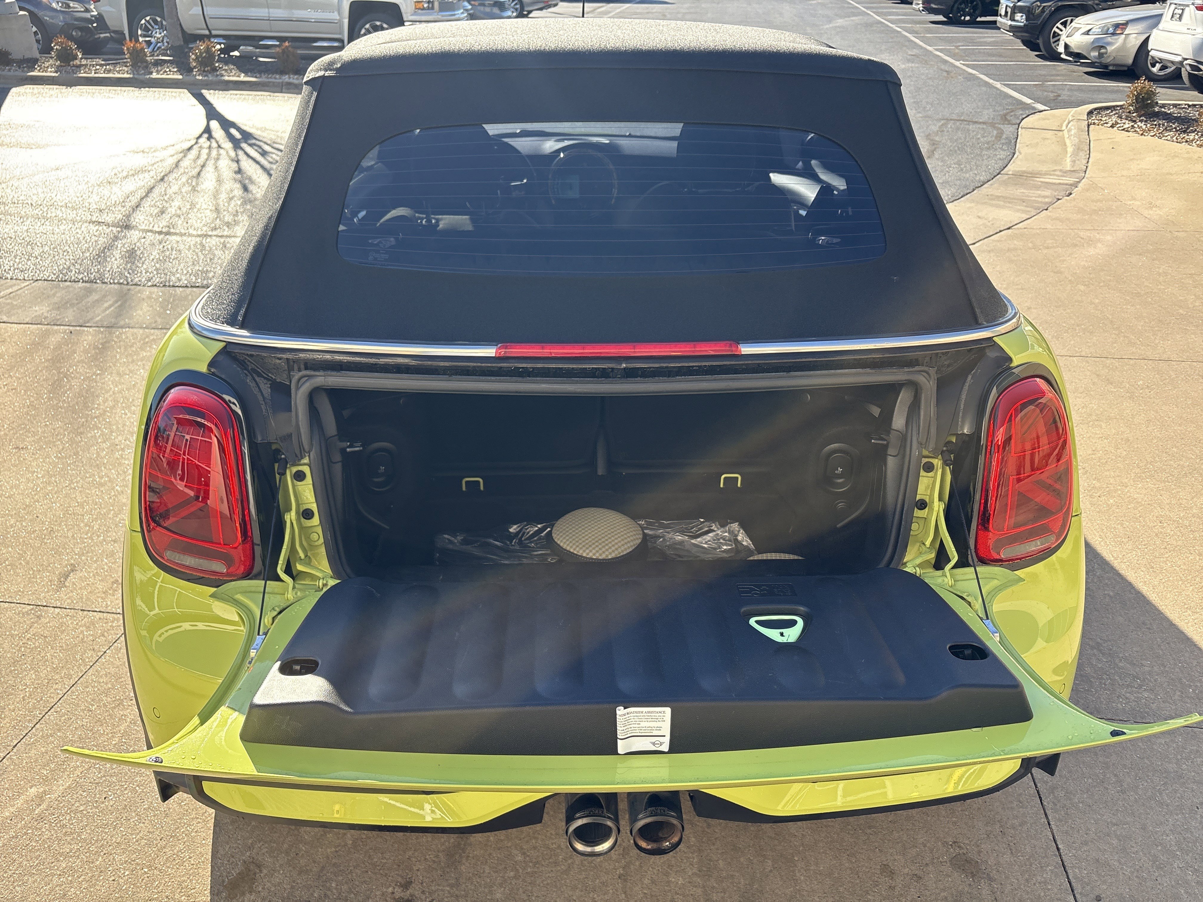 Used 2023 MINI Cooper S image 31