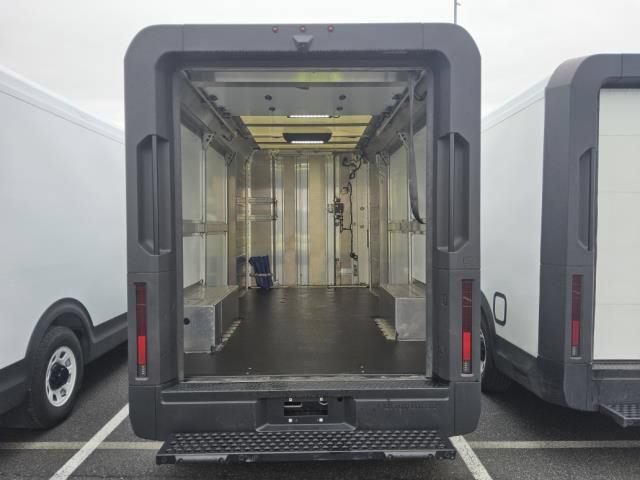 Used 2024 Chevrolet Brightdrop 600 w/ Commercial Equipment Package AWD/4WD image 29