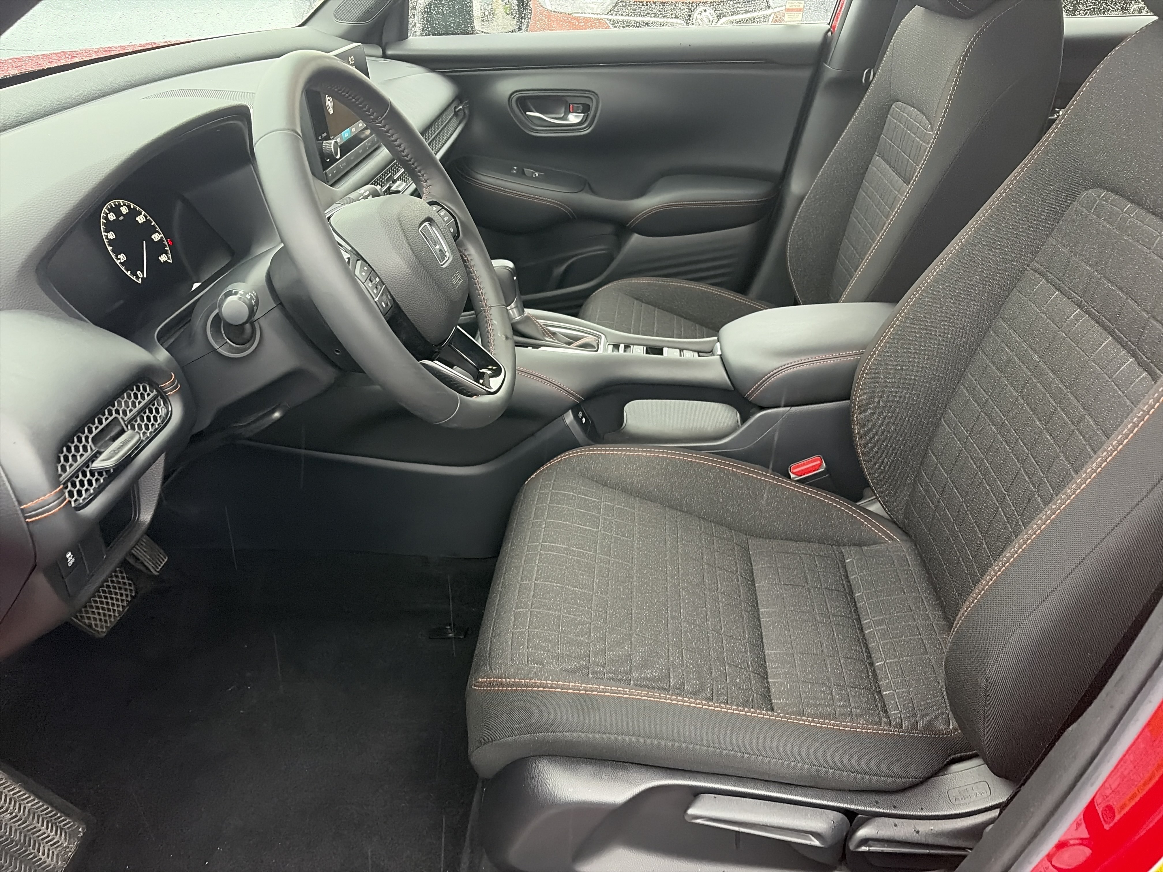 Certified 2024 Honda HR-V Sport image 16