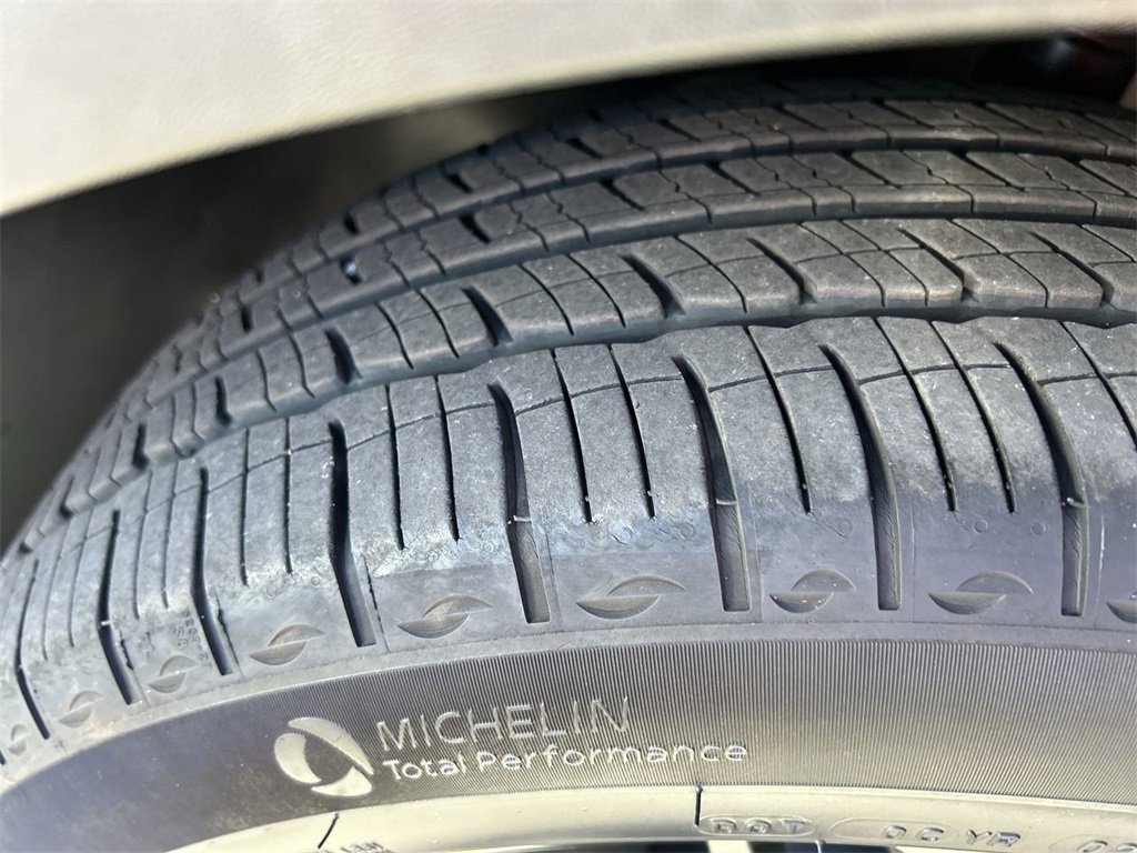 Used 2021 Hyundai Tucson Limited image 34