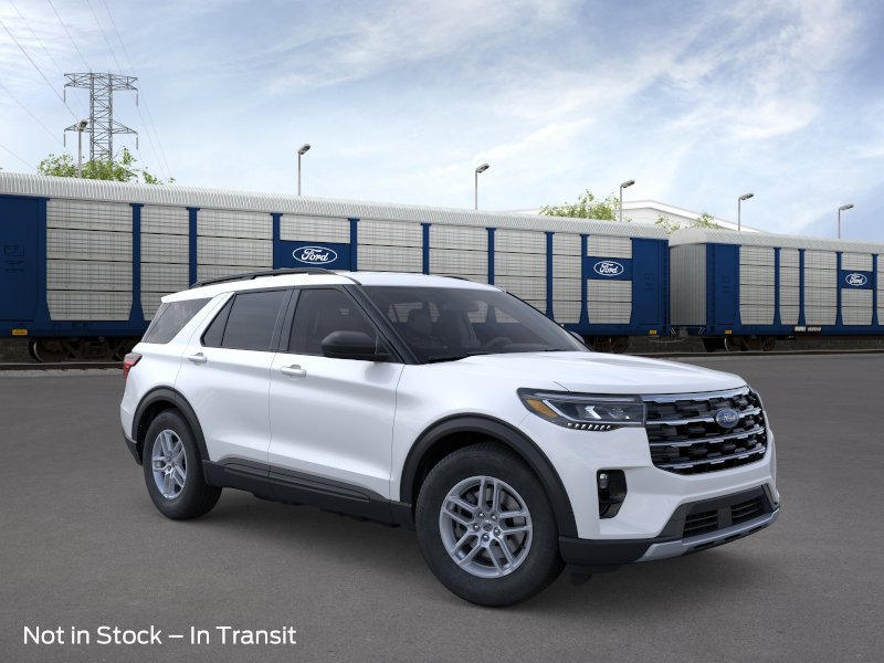 New 2026 Ford Explorer Active image 7