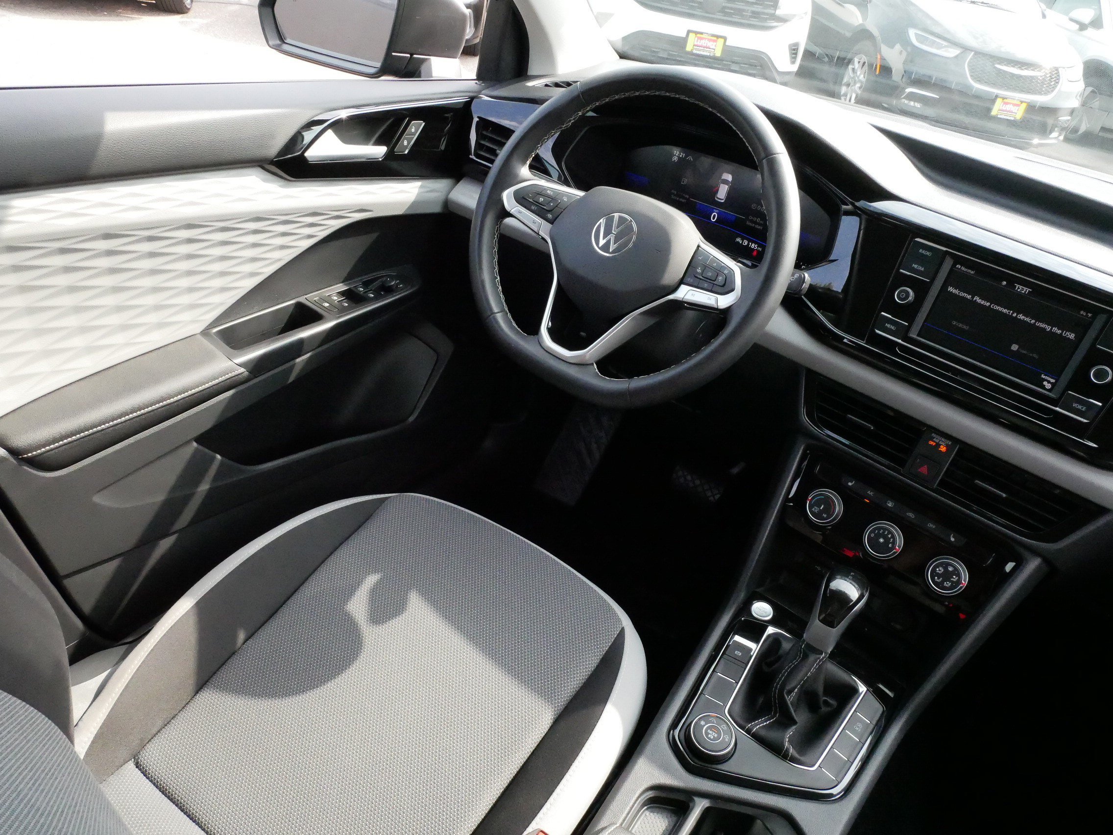 Certified 2024 Volkswagen Taos S AWD/4WD image 9