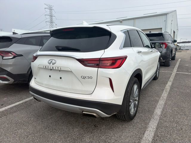 Used 2023 INFINITI QX50 Pure image 5
