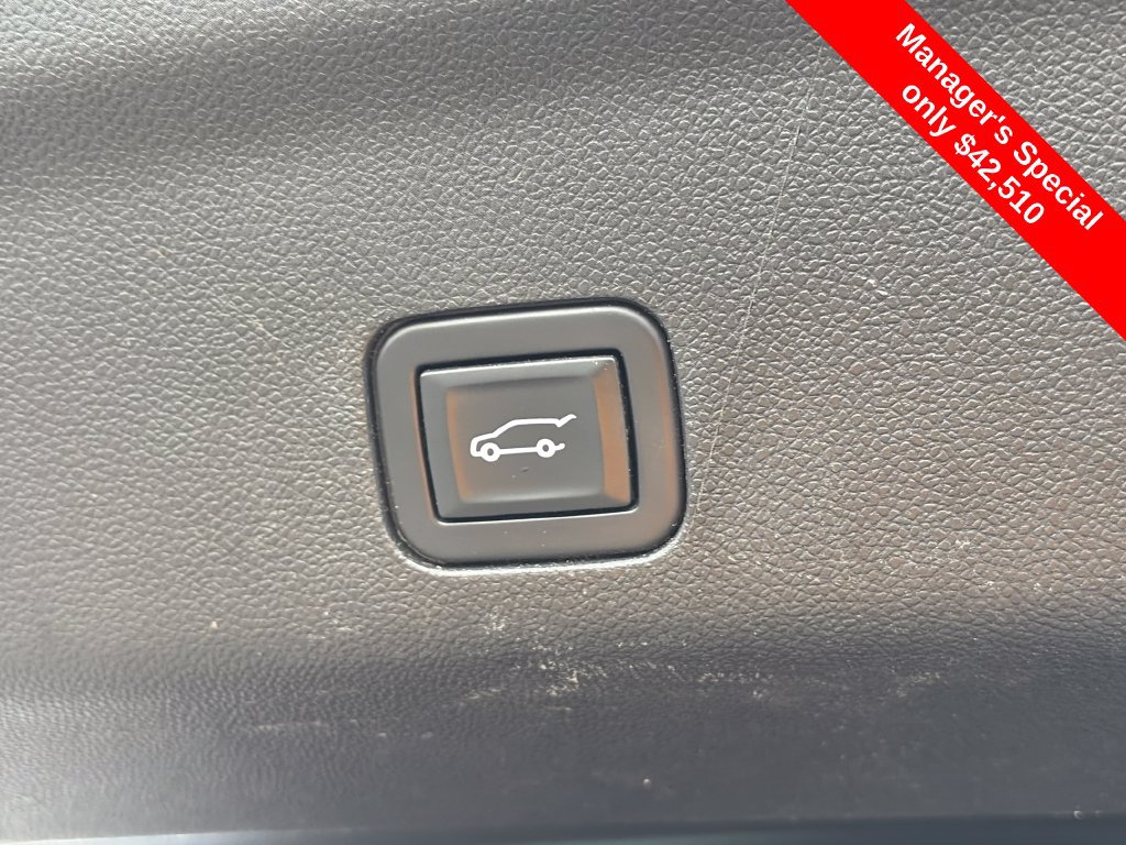Used 2021 Chevrolet Tahoe High Country AWD/4WD image 15