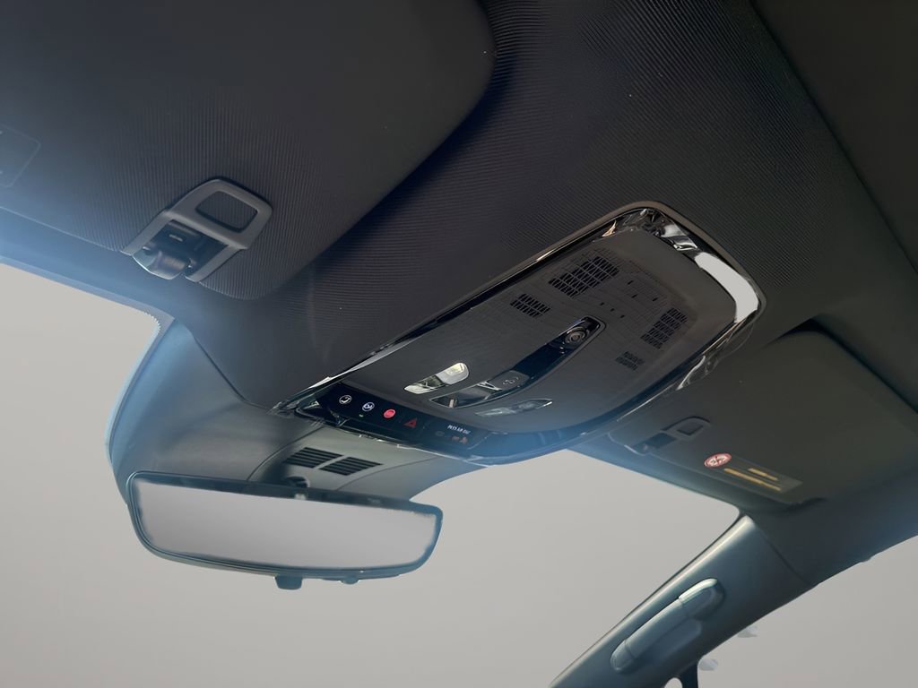 New 2026 Cadillac Lyriq Signature Luxury w/ Nappa Leather Package image 32