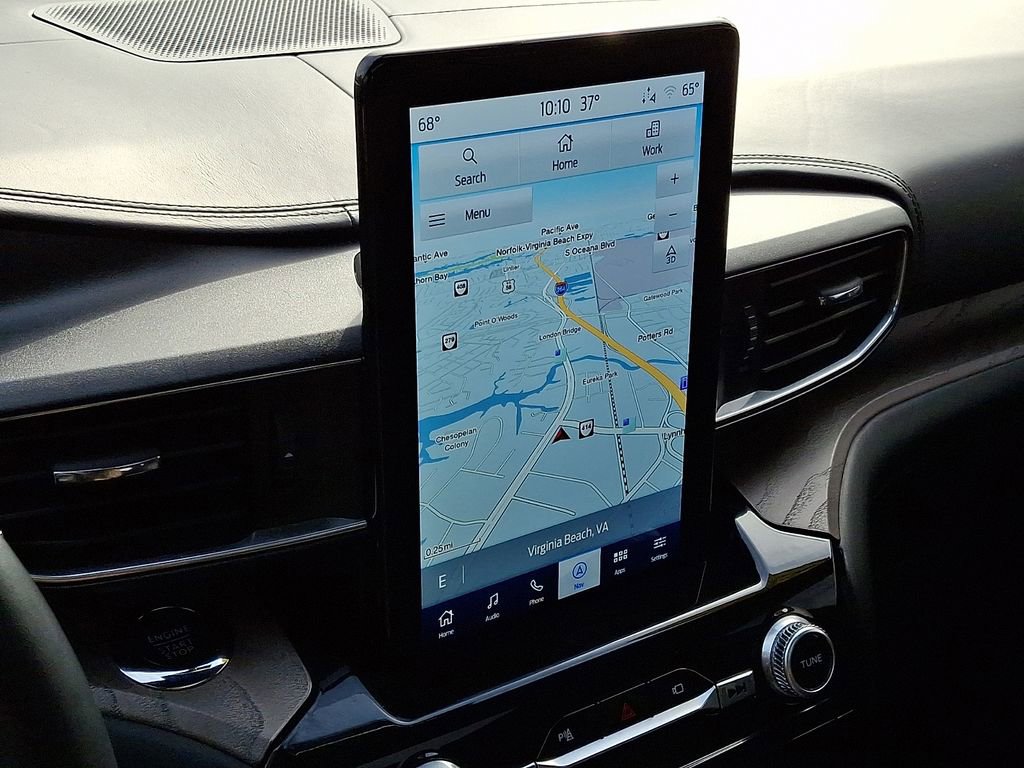 Used 2023 Ford Explorer Platinum w/ Technology Package image 19