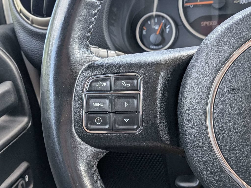 Used 2017 Jeep Wrangler Unlimited Sahara AWD/4WD image 21