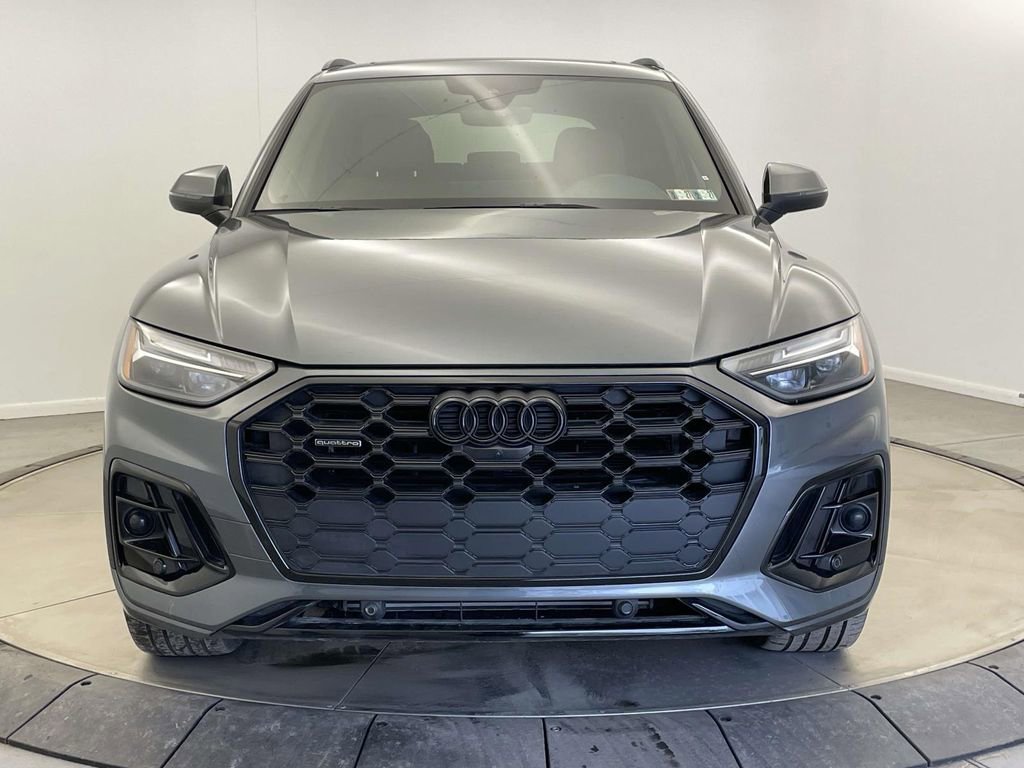 Certified 2025 Audi Q5 2.0T Premium Plus image 10