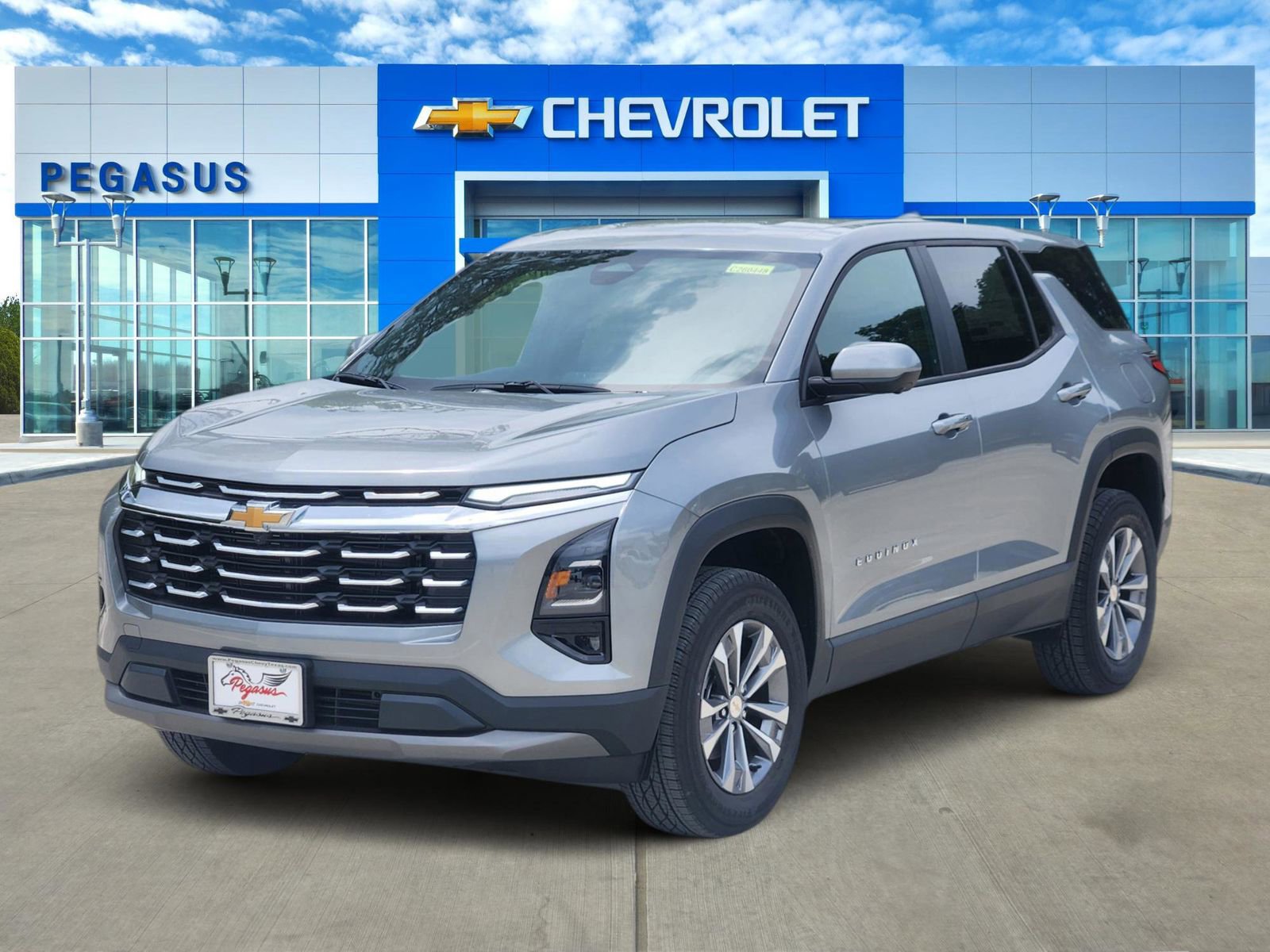 New 2026 Chevrolet Equinox LT w/ Safety and Technology Package FWD image 2