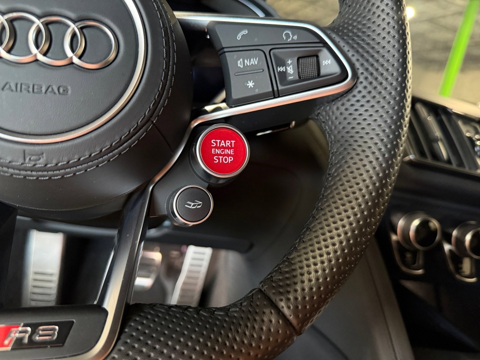 Used 2023 Audi R8 V10 performance image 47