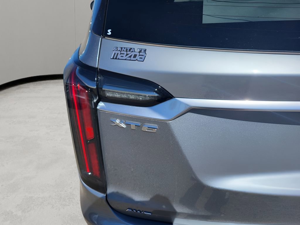 Used 2024 Cadillac XT6 Sport image 30