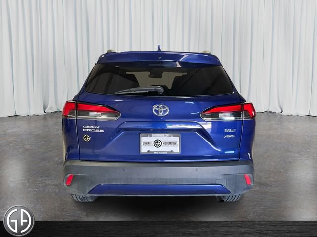 Used 2023 Toyota Corolla Cross XLE image 6