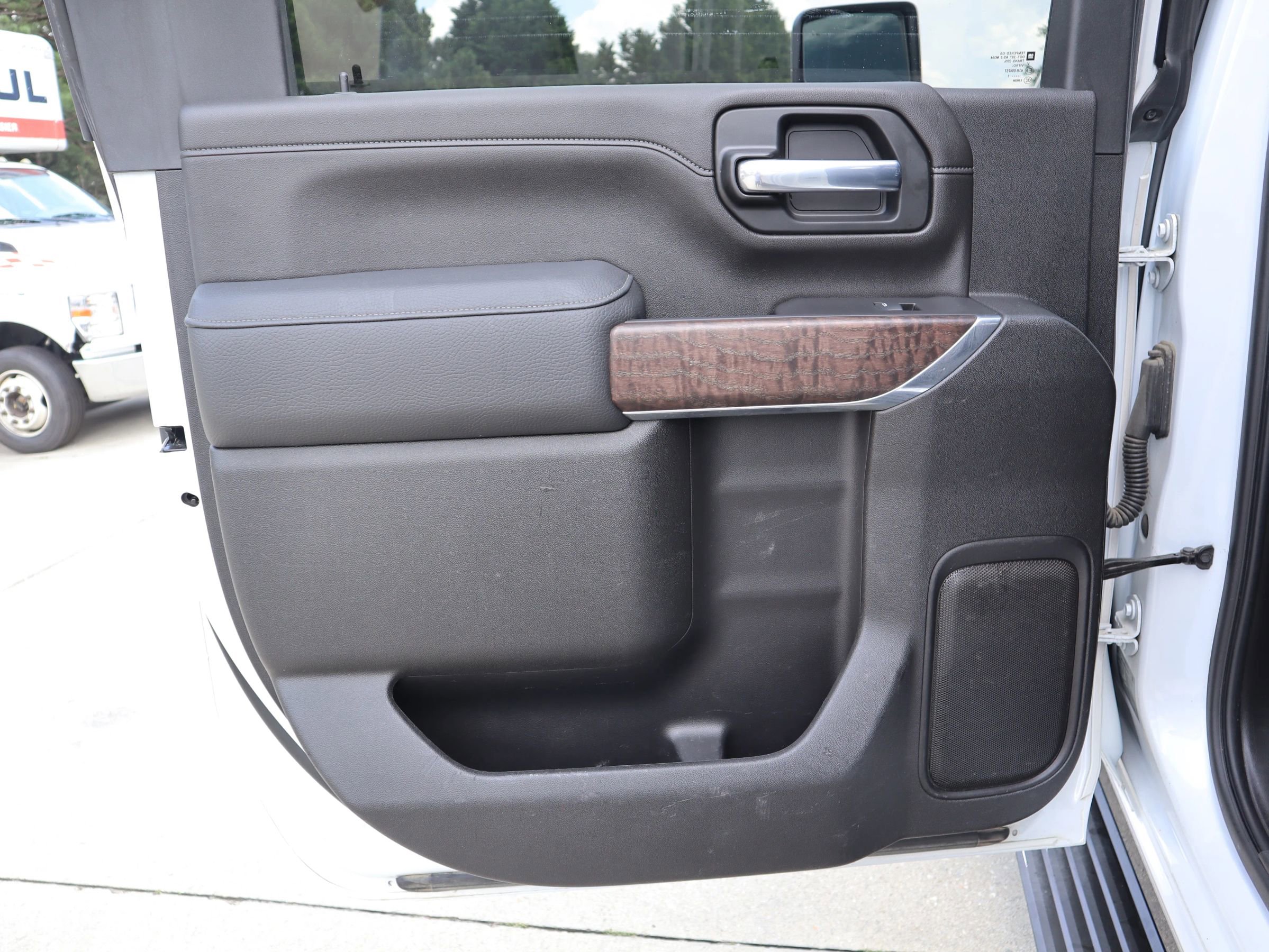 Used 2021 GMC Sierra 2500 Denali w/ Denali Ultimate Package image 29