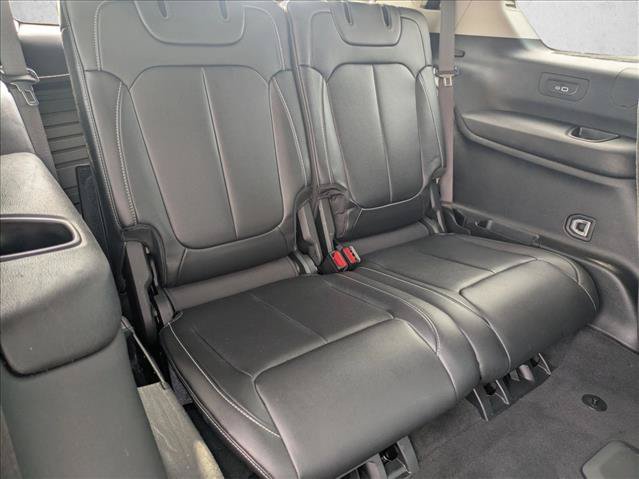 Used 2022 Jeep Grand Cherokee L Limited AWD/4WD image 21