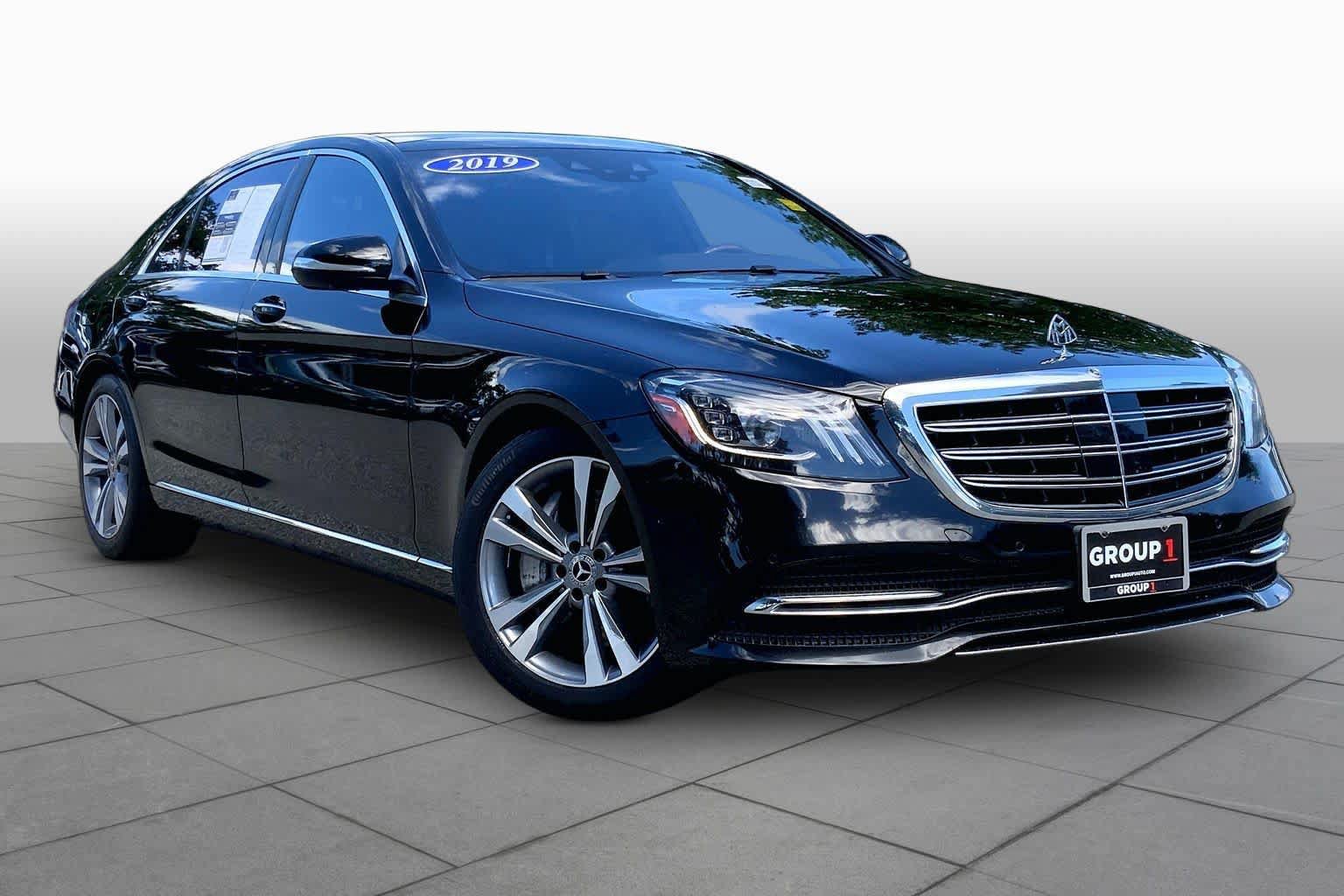 Used 2019 Mercedes-Benz S 560 4MATIC Sedan image 3