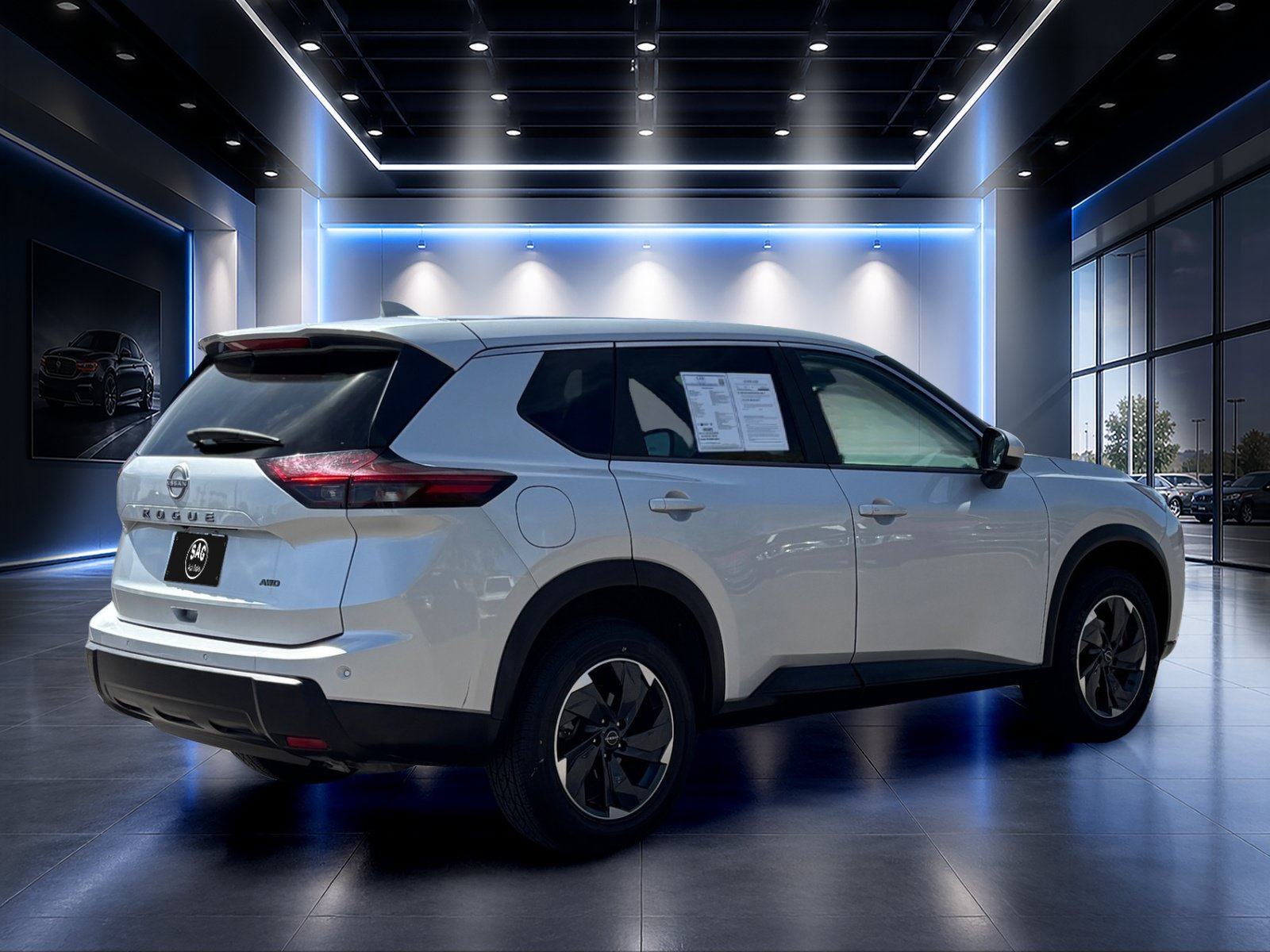 Used 2025 Nissan Rogue SV AWD/4WD image 4
