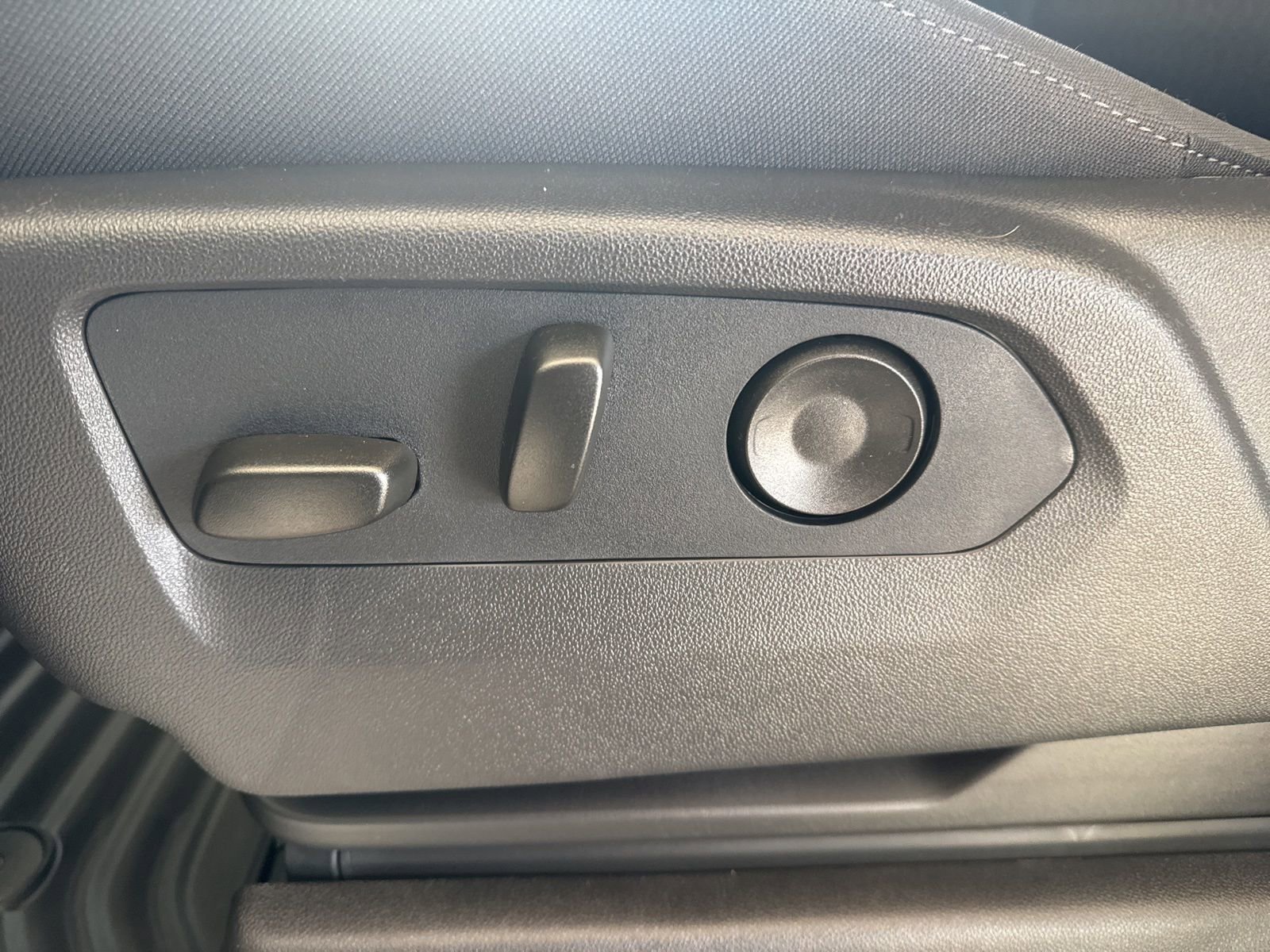 New 2026 Chevrolet Silverado 1500 LT image 18