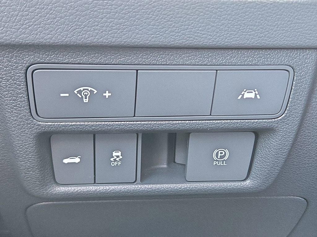 Used 2023 Hyundai Sonata SEL w/ Cargo Package image 24