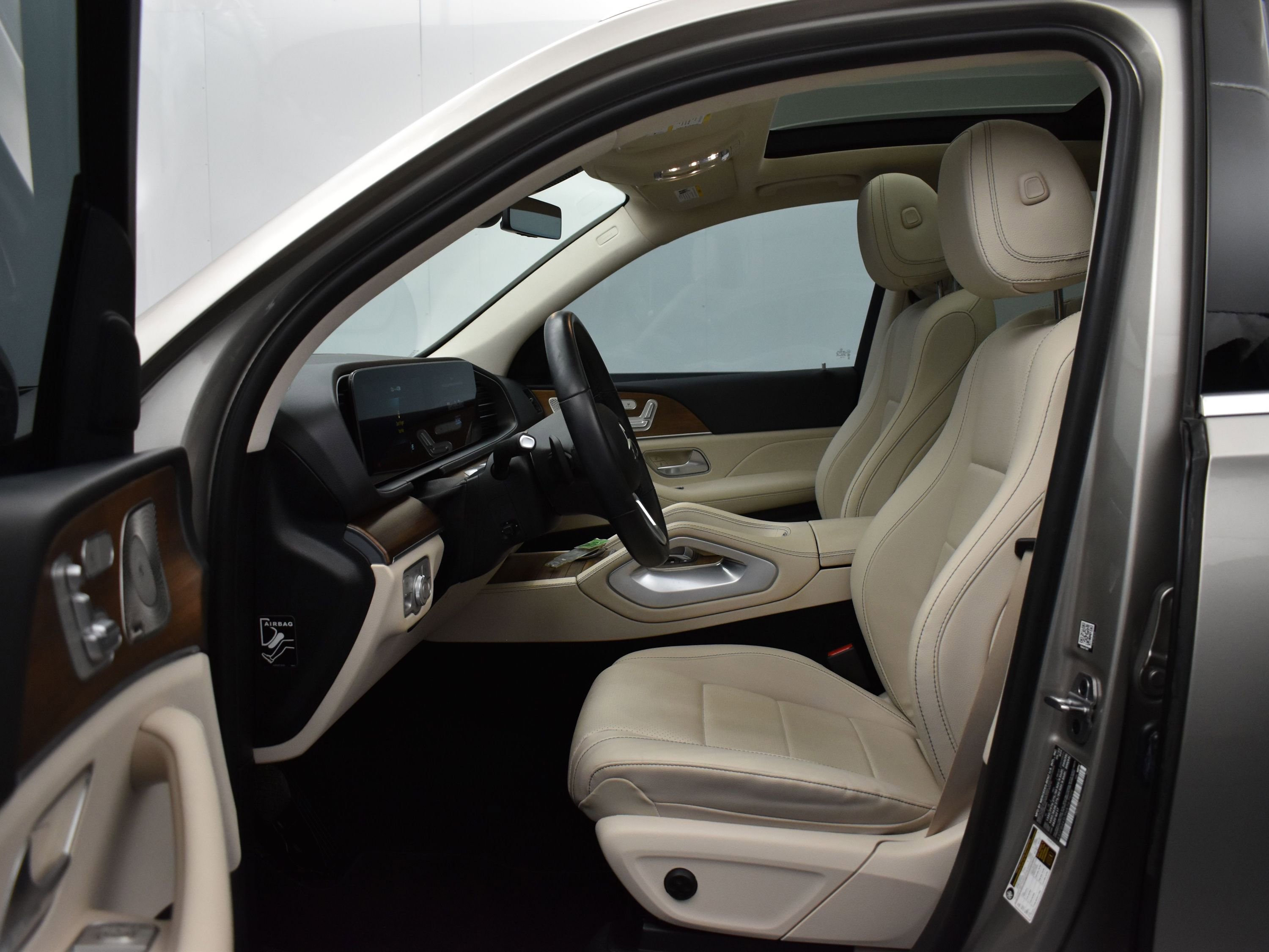 Used 2022 Mercedes-Benz GLE 350 4MATIC image 8