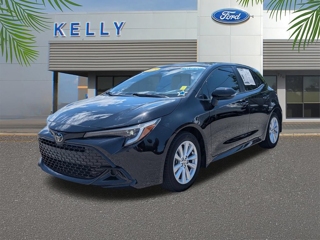 Used 2025 Toyota Corolla SE