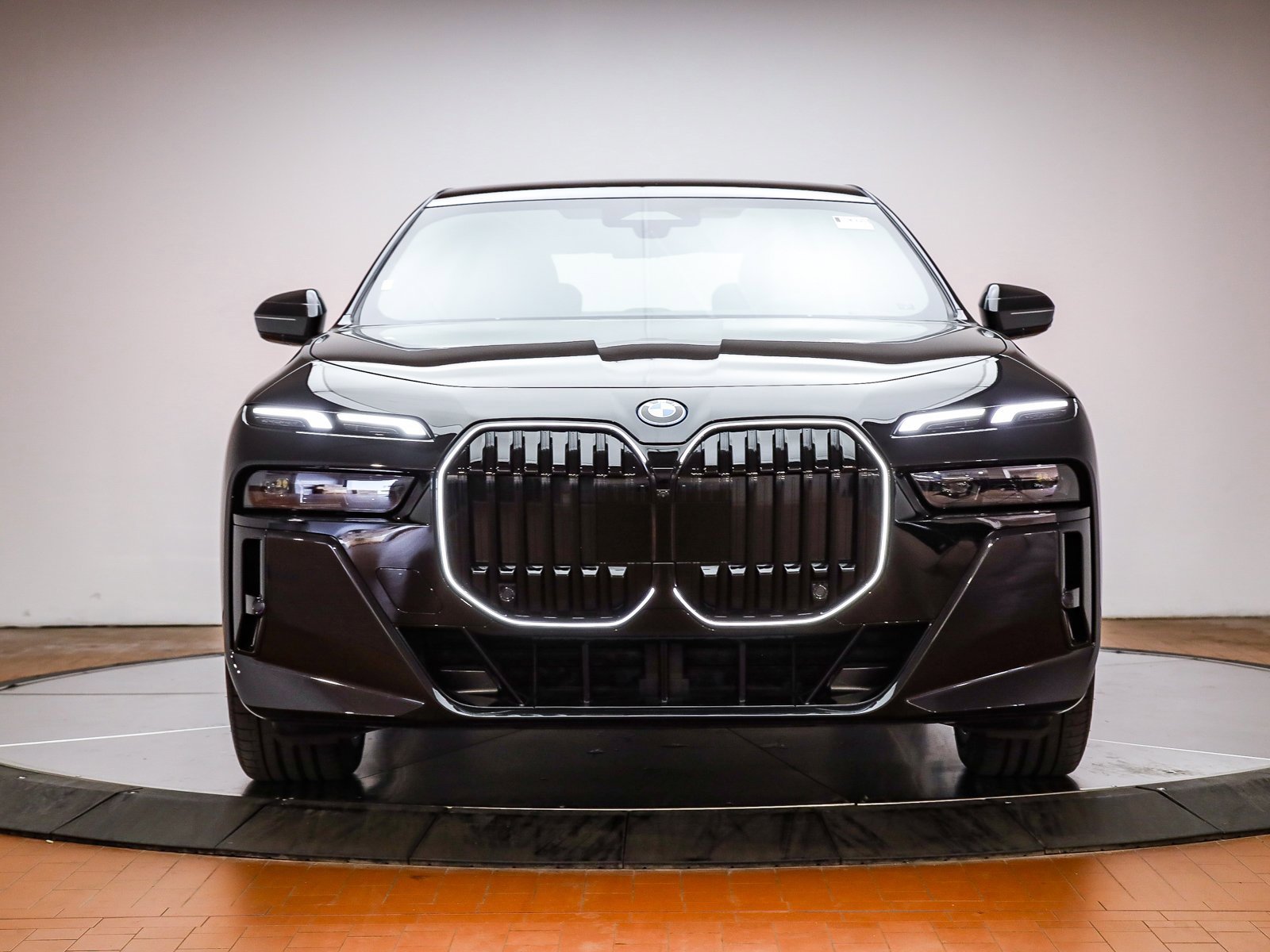 New 2026 BMW i7 eDrive50 w/ M Sport Package image 2