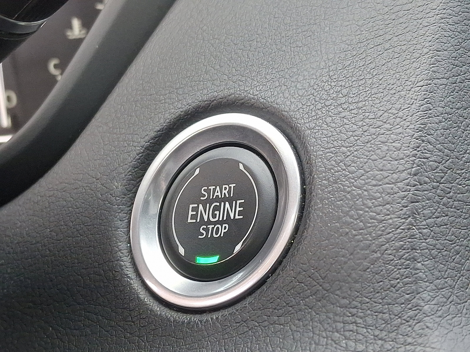 Used 2022 Cadillac XT4 Sport w/ Enhanced Visibility Package image 25