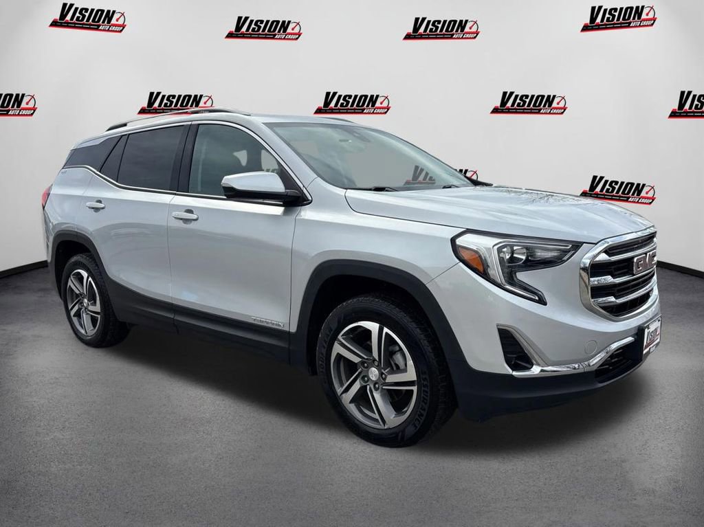 Used 2020 GMC Terrain SLT w/ Preferred Package image 3