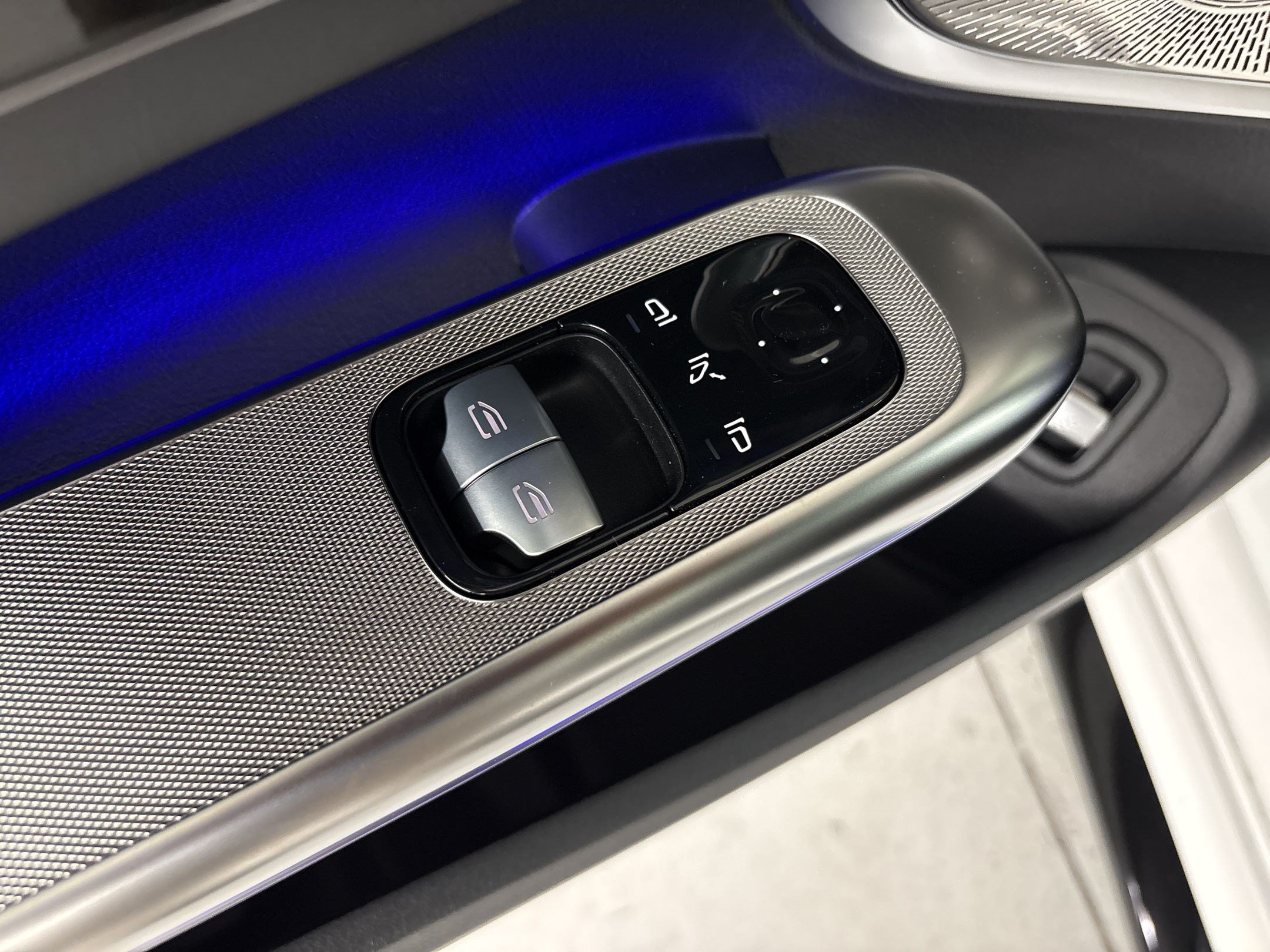 New 2027 Mercedes-Benz CLE 53 AMG 4MATIC Coupe image 25