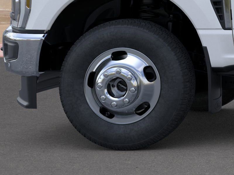 New 2026 Ford F350 King Ranch w/ Chrome Package image 21