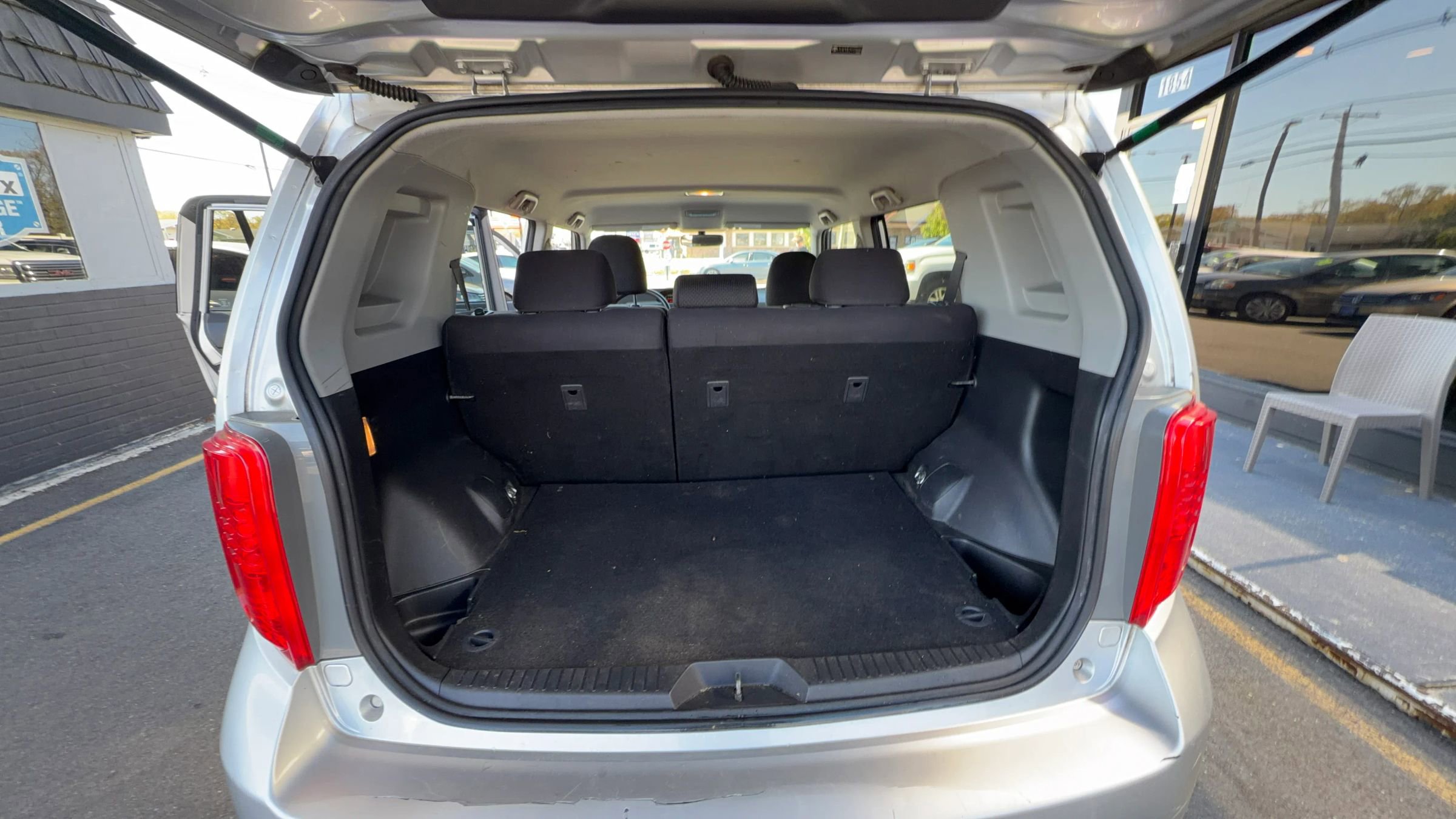 Used 2009 Scion xB FWD image 15