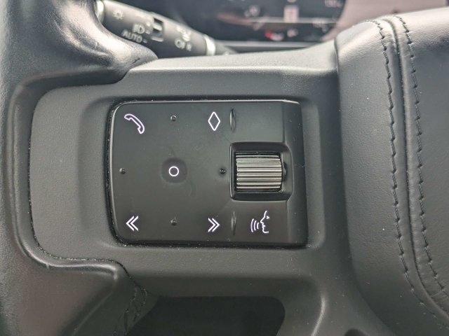 Used 2023 Land Rover Defender 130 X AWD/4WD image 27