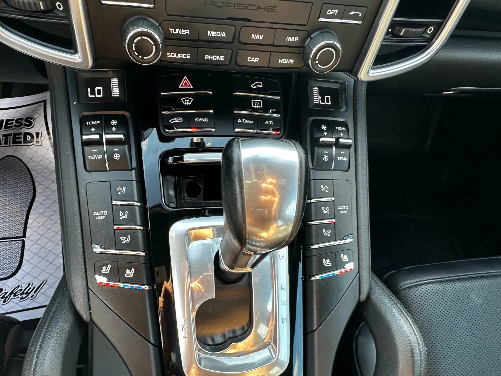 Used 2018 Porsche Cayenne AWD/4WD image 27