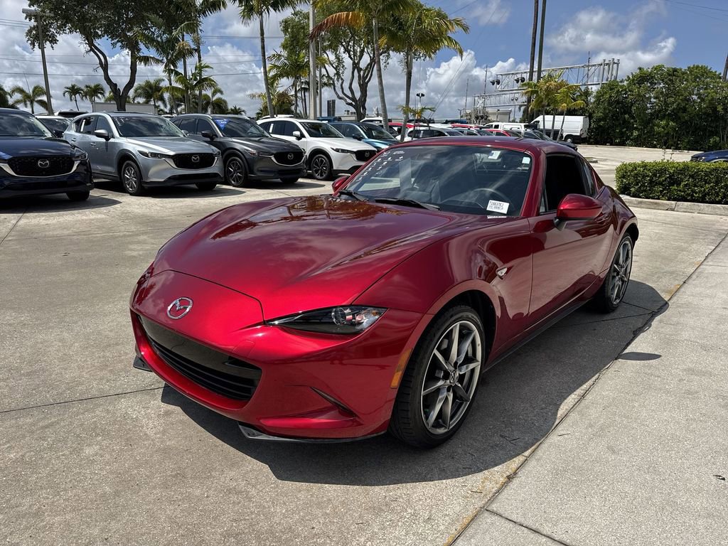 Used 2023 MAZDA MX-5 Miata Grand Touring w/ Weather Package RWD image 9