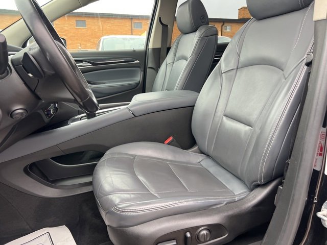 Used 2018 Buick Enclave Premium w/ Experience Buick Package image 21