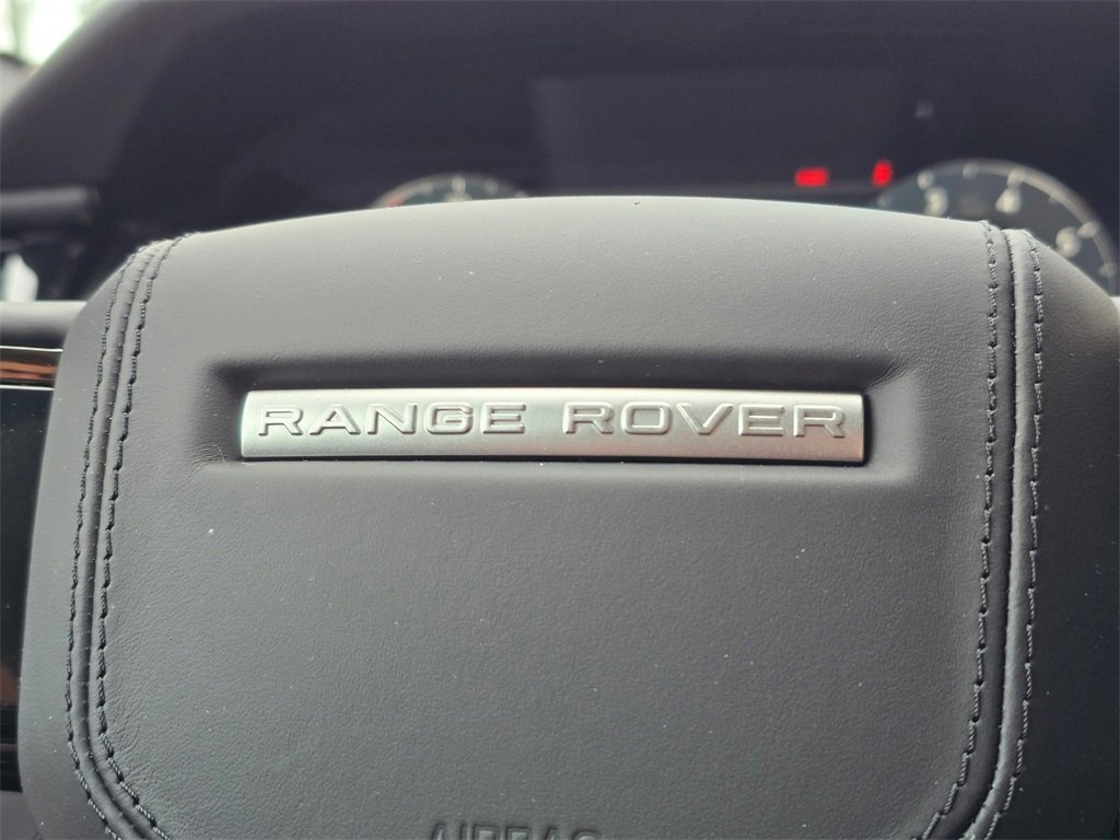 New 2026 Land Rover Range Rover Velar Dynamic SE image 20