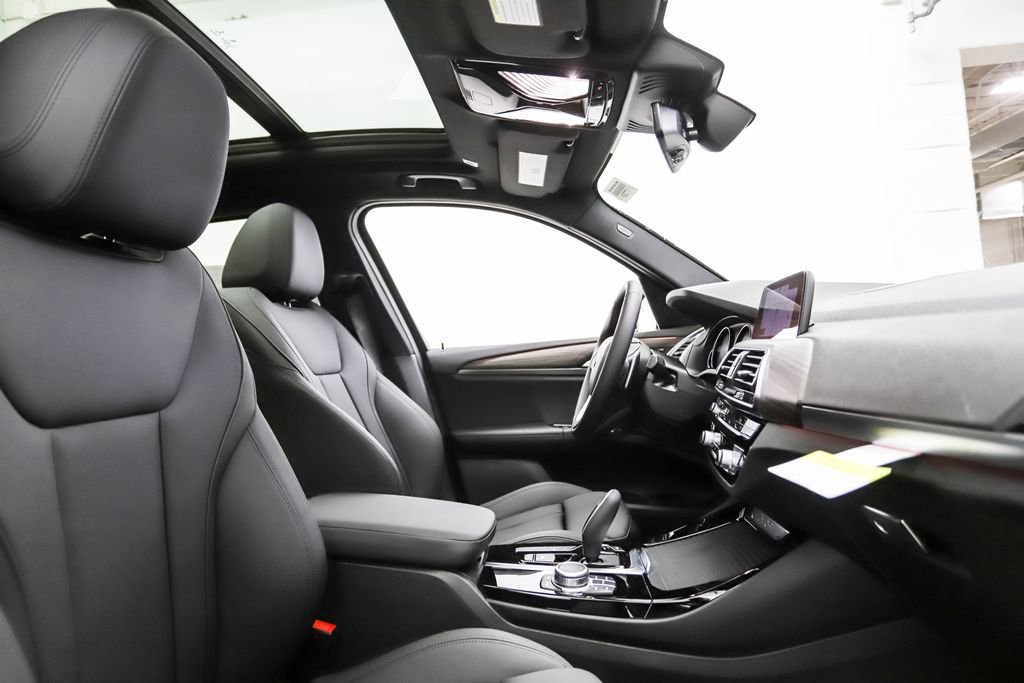 Used 2021 BMW X3 xDrive30i w/ Convenience Package (ZC2) image 44