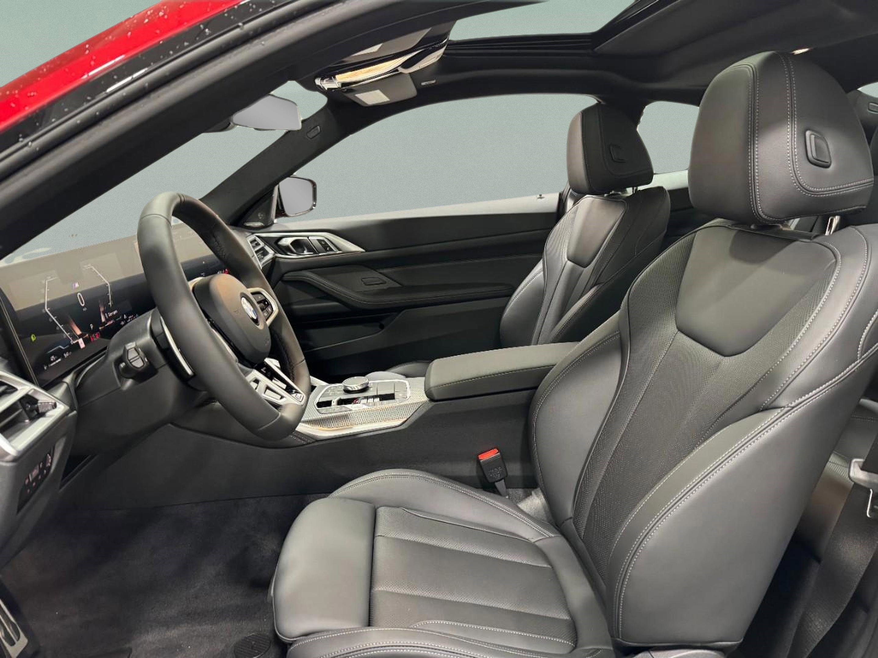 Used 2026 BMW 430i xDrive Coupe w/ M Sport Package image 28