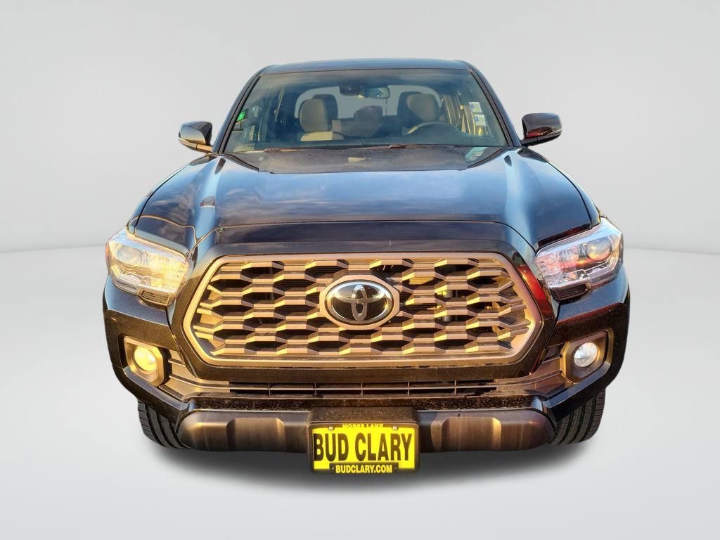 Used 2023 Toyota Tacoma TRD Off-Road w/ Technology Package image 17