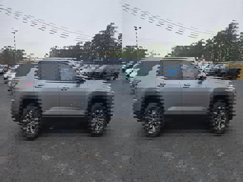 New 2026 Chevrolet Equinox LT image 8