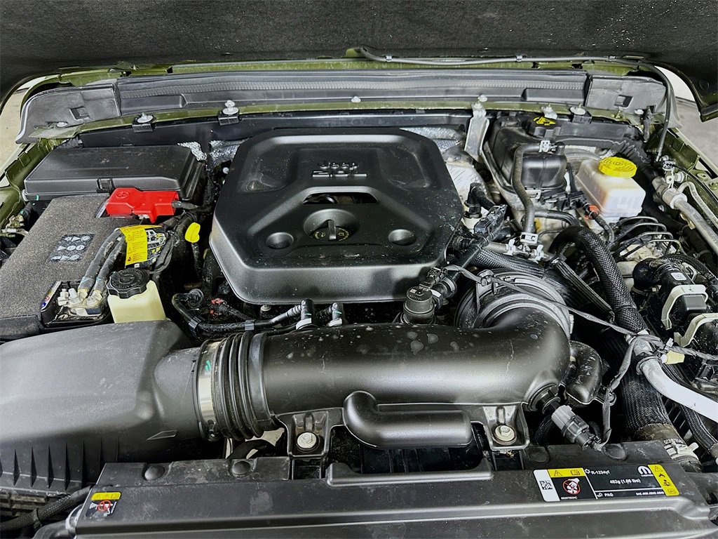Used 2024 Jeep Wrangler Sport S image 9