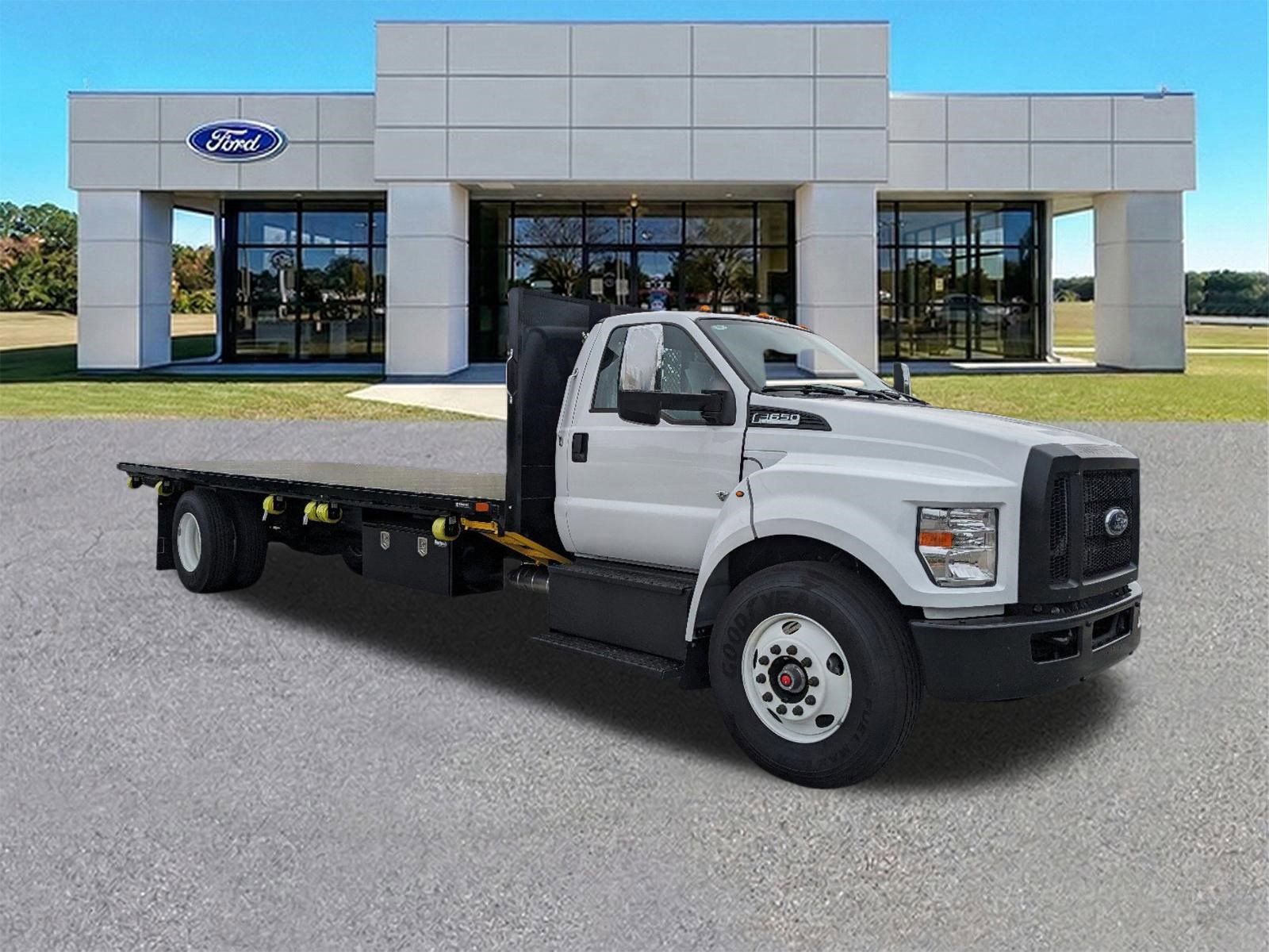 New 2025 Ford F650 2WD Regular Cab Super Duty image 1