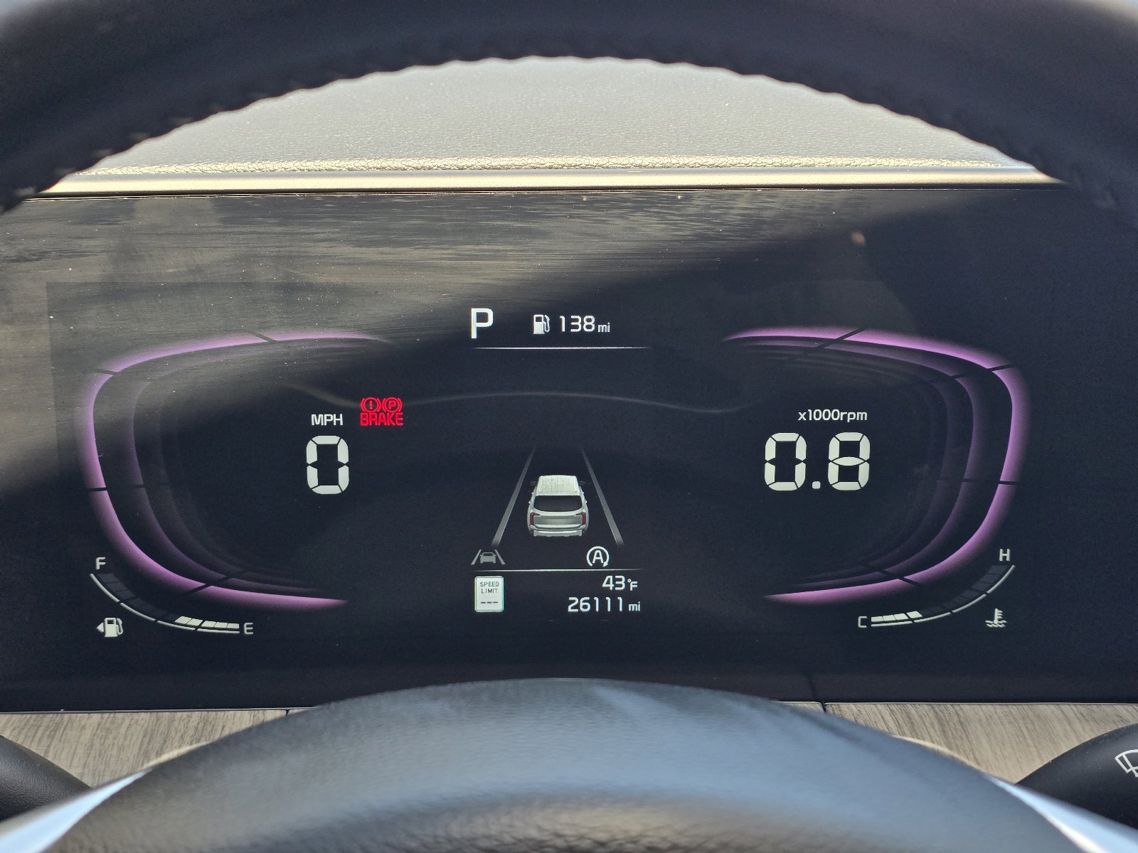 Used 2024 Kia Telluride EX w/ EX Captain's Chair Package image 18