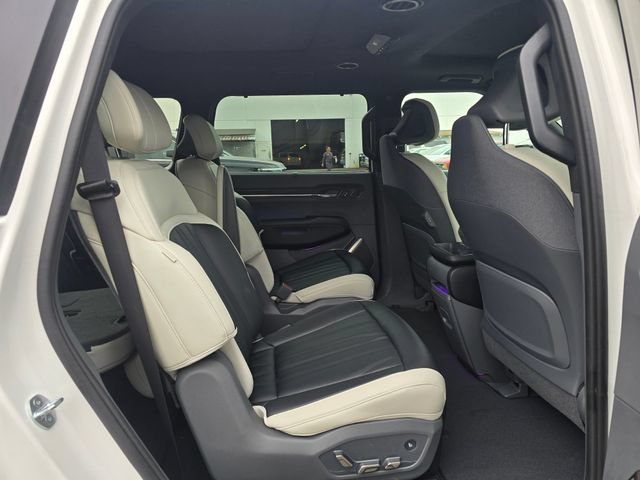 Certified 2024 Kia EV9 GT-Line AWD/4WD image 14