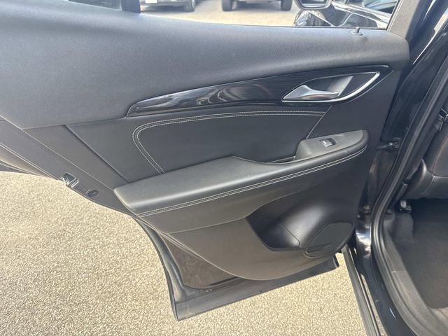 Used 2023 Buick Envision Essence w/ Sport Touring Package image 20