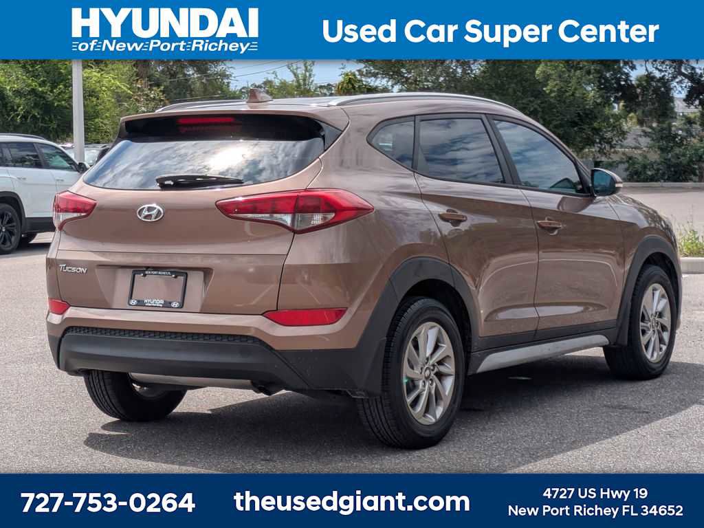 Used 2017 Hyundai Tucson SE Plus FWD image 5