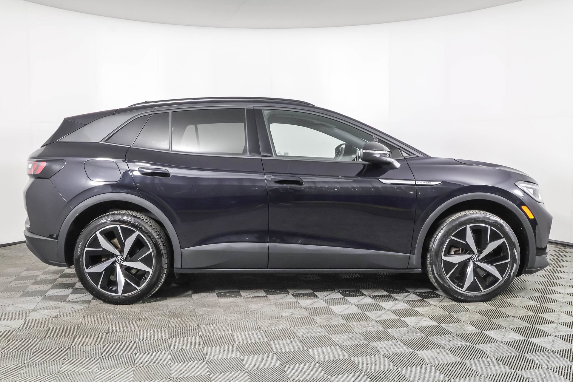 Used 2023 Volkswagen ID.4 Pro S image 13